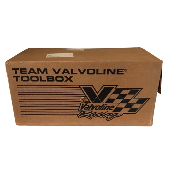 New Vintage Team Valvoline Racing Metal Tool Box - Picture 12 of 12